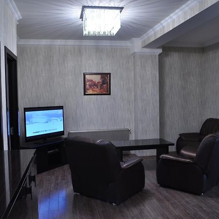 Rondo Hotel Тбілісі Екстер'єр фото