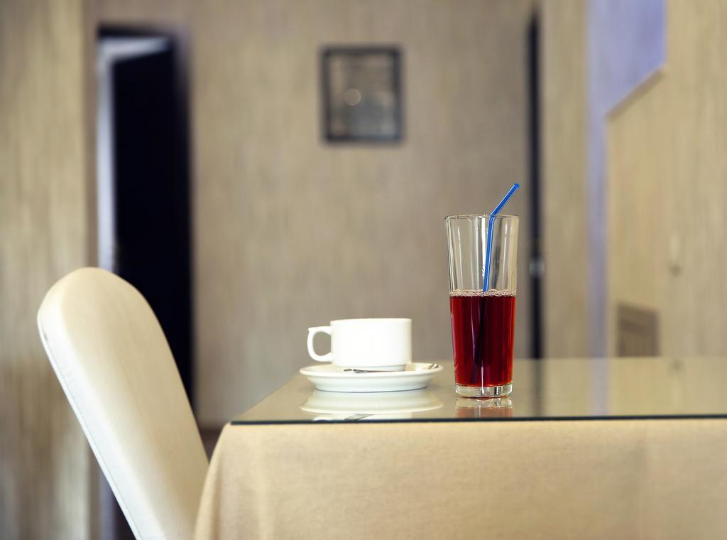 Rondo Hotel Тбілісі Екстер'єр фото