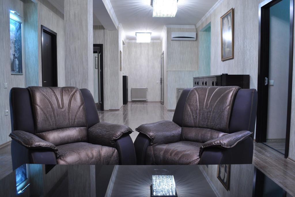 Rondo Hotel Тбілісі Екстер'єр фото